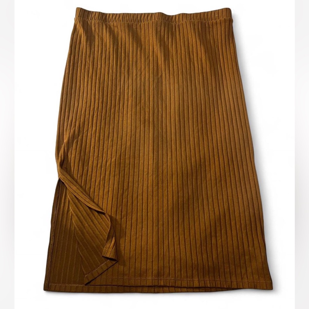 Old Navy Tan Ribbed Skirt